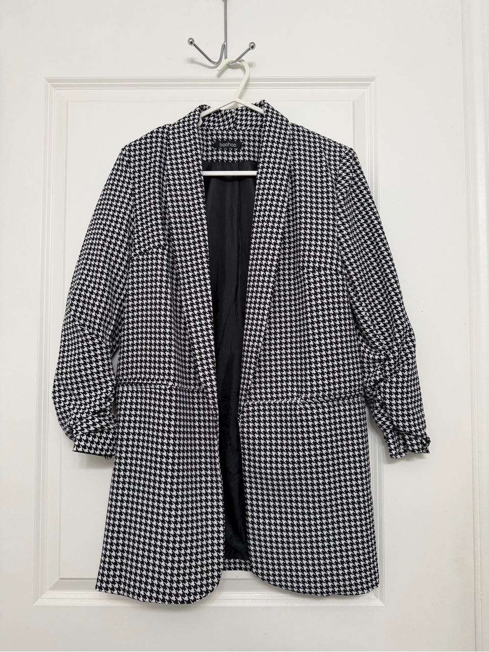 Boohoo Black & White Houndstooth Open Front Coatigan